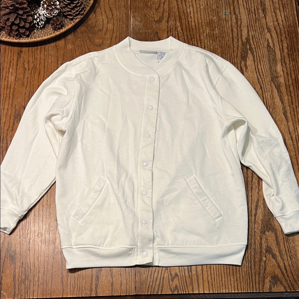 Vintage Blair Women's 90’s  White varsity snap front sweatshirt
